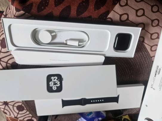 Apple watch se image 1