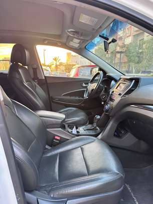 HYUNDAI SANTAFE Année :  *2018* image 5