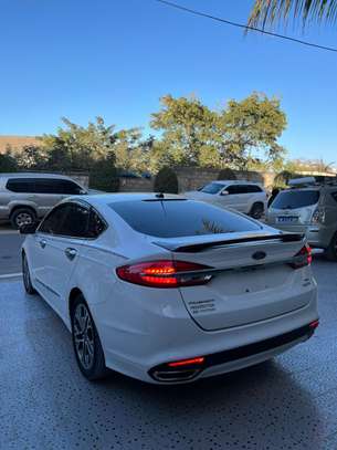 FORD FUSION SE 2018 image 7