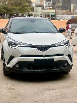 Toyota C-hr 2018 image 1
