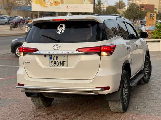 Toyota fortuner 2018 image 10