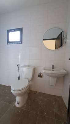 STUDIO A LOUER A NGOR-ALMADIES image 7