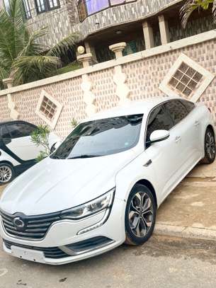 RENAULT SM6 2018 model 2019 image 2