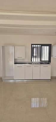 STUDIO A LOUER A NGOR-ALMADIES RECASEMENT image 4