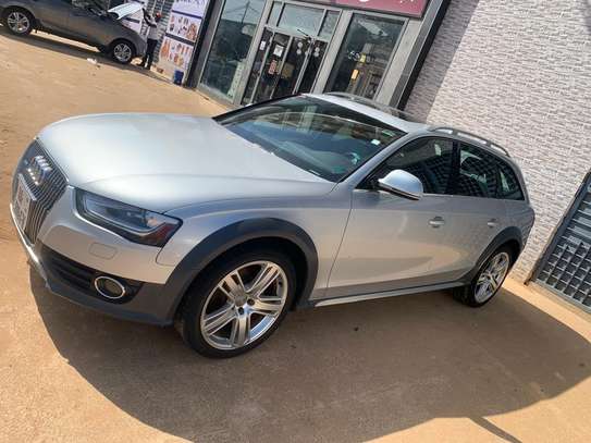 Audi a4 allroad full option image 8