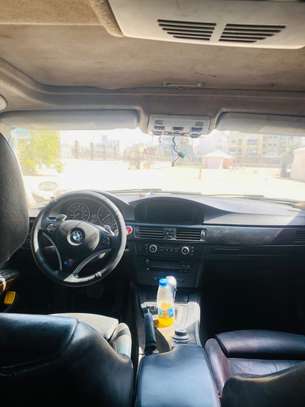 BMW 328i image 6