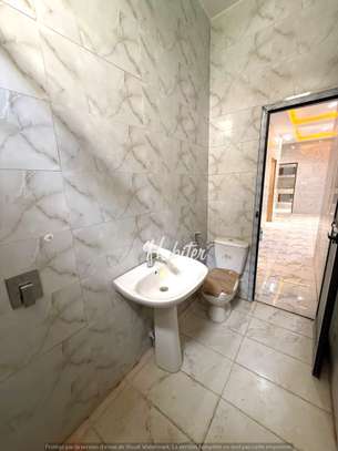 Appartement a louer à la zone de captage image 5