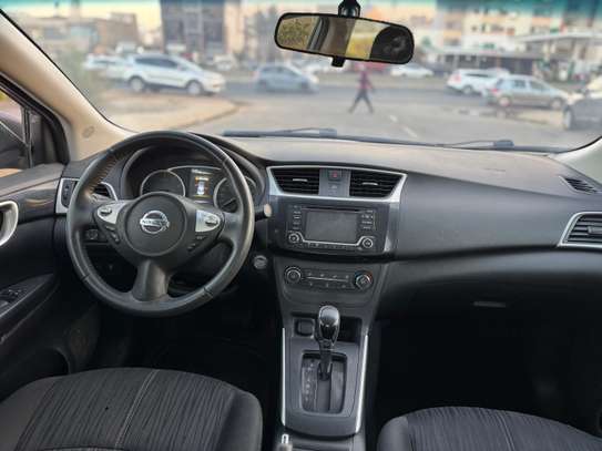 Nissan Sentra 2017 essence 1.8L venant image 12