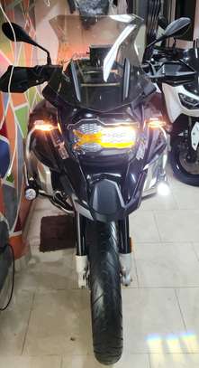 Bmw Gs treple black 2020 image 11