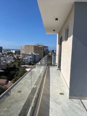 Appartement F4 à louer aux almadies image 15