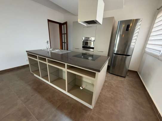 Bel appartement à louer à Ngor image 3