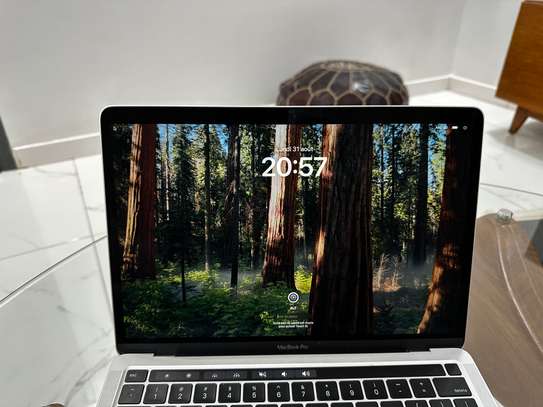MacBook Pro M2 13 Pouces image 3