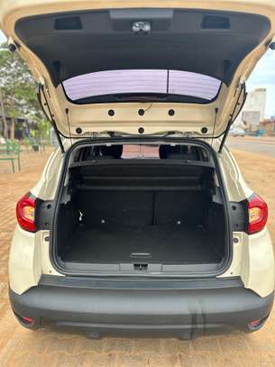 Renault Qm3 2016 image 10