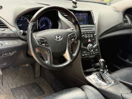 Hyundai grandeur image 3