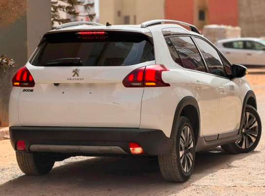 PEUGEOT 2008 Année : 2017 image 5
