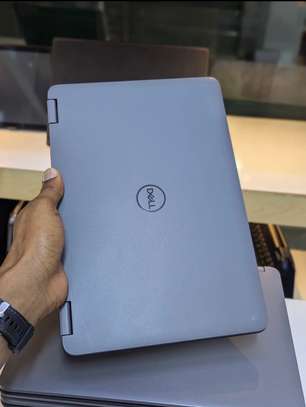 Dell latitude 3120 image 6