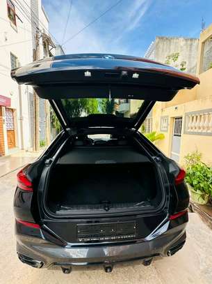 BMW X6 2021 image 8