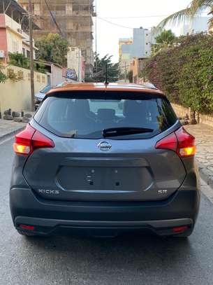 Nissan kicks 2018 image 9