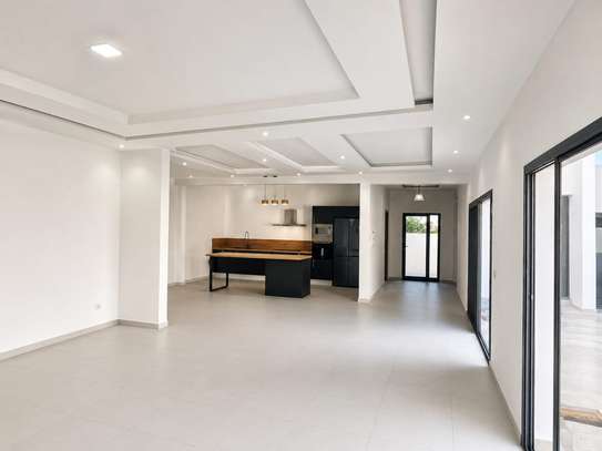 Villa à vendre à NGUERIGNE image 6