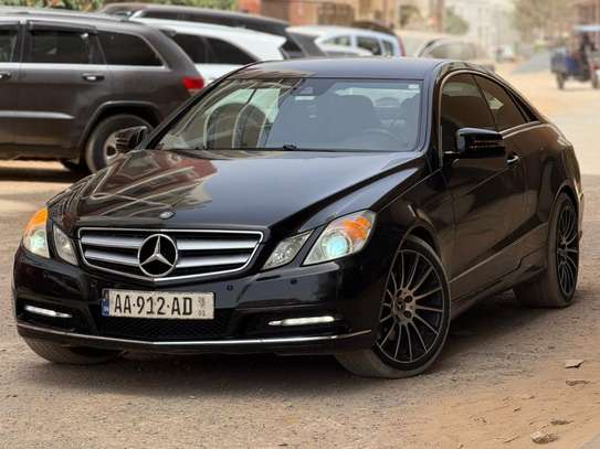 Mercedes E250 image 2