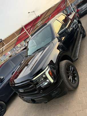 Ford F150 Lariat 2025 image 9