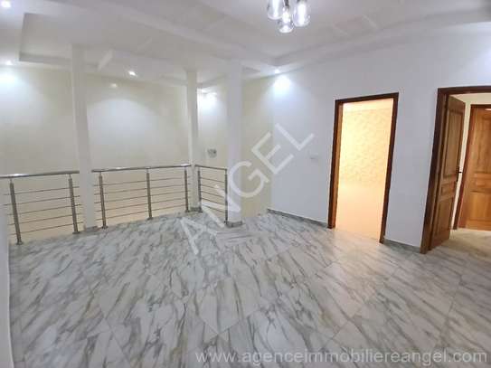 Ref_2899_SEY Appartement duplex  à louer à Mermoz image 11