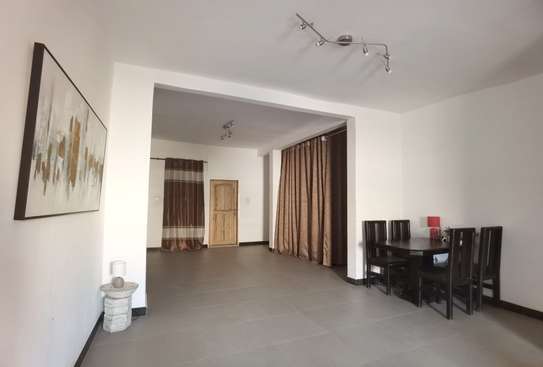 LOCATION APPARTEMENT 5 CHAMBRES image 5