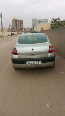 Renault Mégane essence manuel climatisé image 6