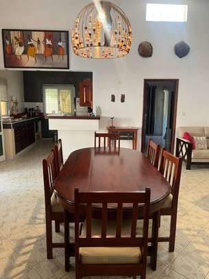 CHARMANTE VILLA AVEC PISCINE A VENDRE – SALY TAPÉE image 6