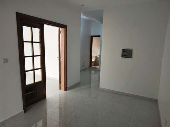 A louer appartement neuf lumineux F4 sacré cœur 3 image 2