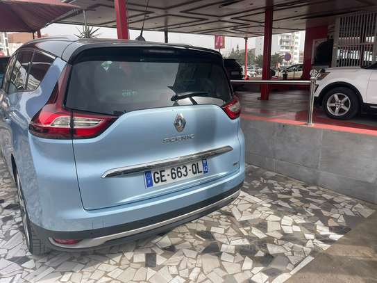 Renault scenic 2020 7 places image 7