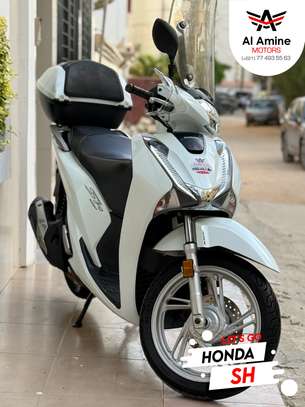 Honda Sh Let’s Go image 8