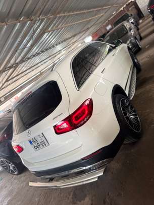 Mercedes GLC 2022 image 4