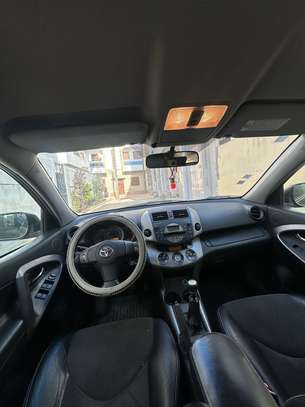 Toyota Rav 4 a louer image 9