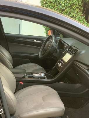 FORD FUSION TITANIUM 2017 image 8