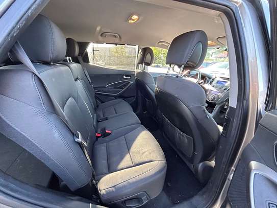 Hyundai Santafe 2016 image 14