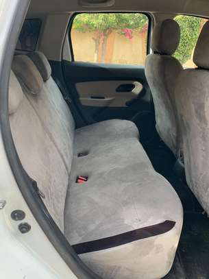 Renault Duster 2019 image 10