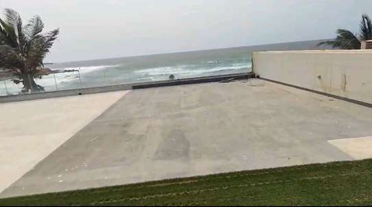 STUDIO PENTHOUSE F2 A LOUER YOFF BIAGUI image 1