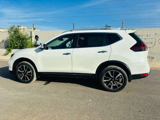 nissan rogue 2019 image 1