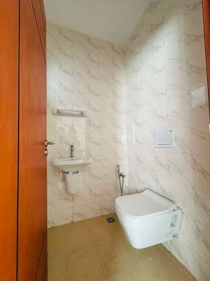 Appartement de type F4 à louer Ngor Virage image 8