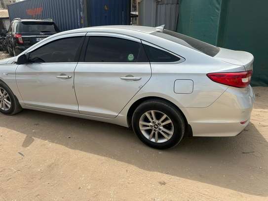 HYUNDAI SONATA 2017 image 2