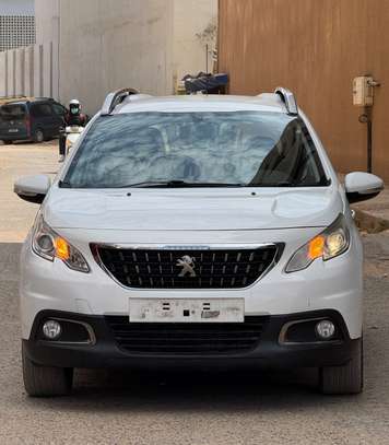 Peugeot 2008 image 1