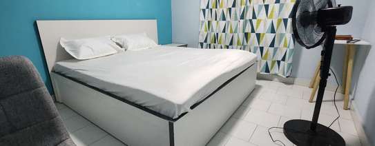 Chambre meublée à Mariste – côté EDK image 3