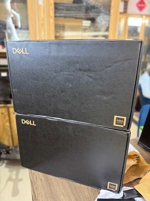 Dell Pro 16 Plus ( 2025 )  Ultra 5 / 32GB / 512 SSD image 7