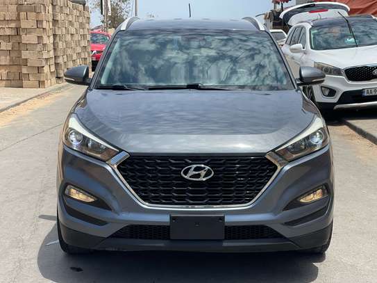 HYUNDAI TUCSON 2017 image 8