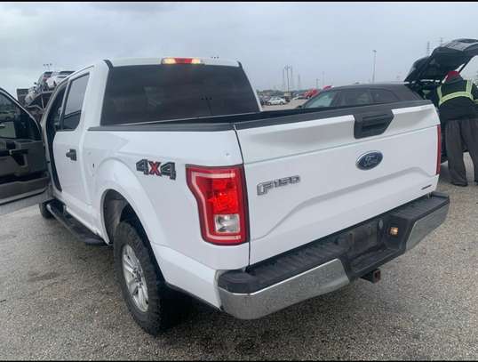 Ford f 150 4x4 image 4