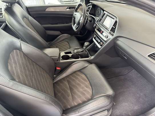 Hyundai sonata sport  limited 2018 image 9