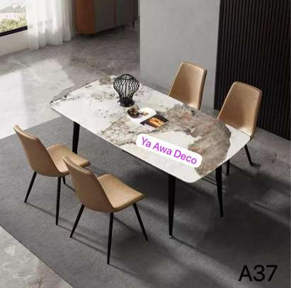 Table à manger image 1