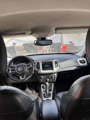 Jeep compass image 9