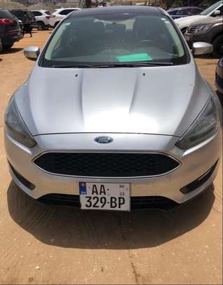 Ford Focus SEL 2017 image 1